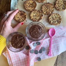 Cookies Aux Flocons D Avoine Et Mousse Au Chocolat Rapide Deux Recettes Simples Et Super Rapide Parfaites Pour Le Dessert Du Dimanche Soi Food Breakfast