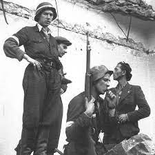 From 5th to 12th august 1944, tens of thousands of polish civilians along with captured home army resistance fighters. Przezylem Rzez Woli Wstrzasajaca Relacja Czlowieka Ktory Byl Swiadkiem Szczytu Niemieckiego Bestialstwa Ciekawostkihistoryczne Pl