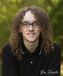 CLASS OF 2025 WE'RE STILL SCHEDULING SENIOR PORTRAITS BUT TIME IS RUNNING  OUT FOR YEARBOOK DEADLINES. DON'T WAIT UNTIL THE LAST MINUTE TO SCHEDULE  YOUR SESSION. CONTACT US TODAY AT (585) 797-8081.