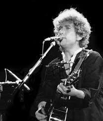 Iconic singer/songwriter and musical wanderer who rose to prominence during the '60s folk revival and changed the world of music. Hier Gibt Es Den Link Zu Schonen Guten Abend Bob Dylan Forever Young Pfingstmontag 24 Mai 19 30 Uhr Christuskirche