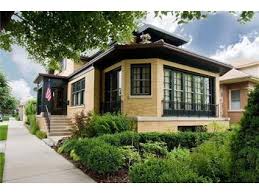The use of rustic red paint draws a craftsman style home wears mustard yellow … and did you notice this house has a teal colored garden hose just like the victorian cottage earlier in this post? How Can I Fix This Ugly Brick Homeimprovement
