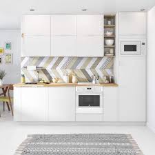 Le tout en blanc mat sans poignées. Cuisines Blanches Nos Modeles Preferes De 2020 Femme Actuelle