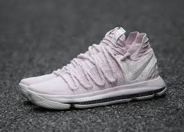 Since the kd4, the 'aunt pearl' edition that honors kd's late aunt has been a staple in his signature line. Nike Kd 10 Aunt Pearl Release Date Sneaker Bar Detroit