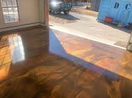 One of the best features of the epoxy coatings is that they can make any flooring surface shine. Epoxy Flooring Gallery Glossy Floors