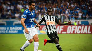 Perfil oficial do melhor clube brasileiro do século xx, o cruzeiro esporte clube! Em Jogo Truncado Cruzeiro Vence O Galo No Jogo De Ida Da Final Mineira Lance