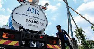 Here get air selangor apk download free online from pengurusan air selangor sdn bhd with complete similar apps list. Burst Pipe Repair Works Ongoing In Jalan Pinang Malaysia Malay Mail