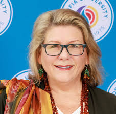 Carol Humphreys's Instagram, Twitter & Facebook