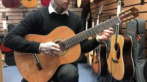 Admira alba 4/4 classical guitar. Admira A5 Classical Guitar Rimmers Music Youtube