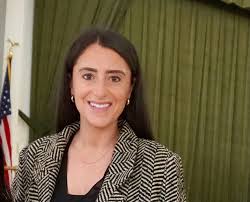 West Hartford Community Mourns Death of Earl Exum