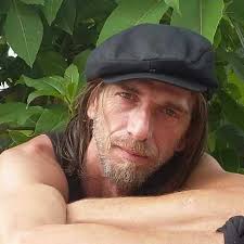 adrian traverso (@adrian_traverso)