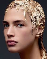 Carmen Ray's Instagram, Twitter & Facebook