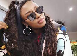 .@djzinhle is in the building with some new heat #thekingssuite with @sphectacula & @djnaves pic.twitter.com/5mg3oszfmr. See Nadia Nakai Dj Zinhle And Boity Rock Half Up Half Down Hairstyles
