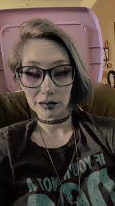 Nicole Devore's Instagram, Twitter & Facebook