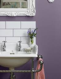 Bad Streichen Ist Spezielle Farbe Im Badezimmer Notwendig Badezimmer Lila Wandfarbe Zimmer