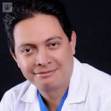 Dr. César Ernesto Guevara Pérez: especialista en Cirugía Bariátrica en  Bogotá
