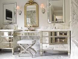 mirrored bedroom furniture