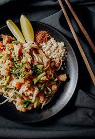 Pad Thai Rezept Originalrezept Aus Thailand Reisehappen Rezepte Thai Essen Thai Gerichte