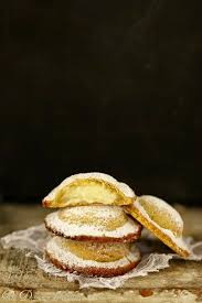 Genovesi De Erice Chaussons A La Creme Patissiere Typiques De La Sicile Video Un Dejeuner De Soleil Patissiere Recettes De Cuisine Cuisine Et Boissons