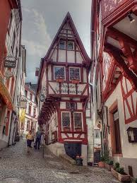 The 10 Best Cocktail Bars In Munich Munchen Deutschland Reisen Deutschland Und Reisen