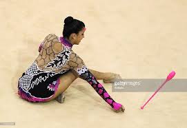 Julie Zetlin Of The United States Drops Her Clubs At The Rhythmic American Games United States Rhythmic