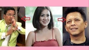 Wanita bernama lengkap ernie judojono itu memang punya pesona cantik dan awet muda. Disuruh Milih Ariel Noah Atau Hotman Paris Ini Jawaban Ernie Tante Pemersatu Bangsa Senin 25 Mei 2020 Inhilklik Com Jakarta Nama Tante Ernie Alias Ernie Judojono Belakangan Ini Kian Terkenal Foto Fotonya Viral Kendati Usia Tak Muda Lagi