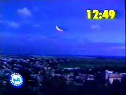 Ez a fotó a sky & telescope gallery rovatában került publikálásra (1999. Szaszvar Teljes Napfogyatkozas 1999 08 11 Youtube