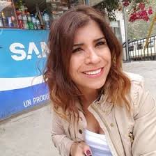 Andréia Antunes (andreiaqueiroz)