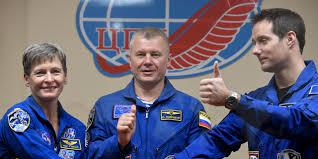Thomas pesquet, partage sa vie depuis plusieurs années avec anne mottet. Retour Sur Terre Pour L Astronaute Americaine Peggy Whitson Record Battu