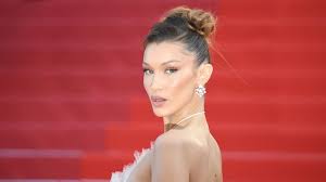 En laissant vos avis en commentaires ! Bella Hadid Est La Plus Belle Femme Du Monde D Apres La Science Beaute People Epoch Times