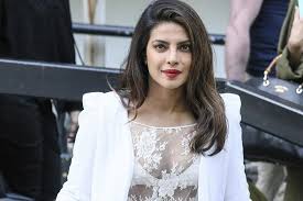 This priyanka chopra hair style looks quite fun and quirky! Priyanka Chopra Obsessed With Clean Hair