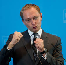 Determined to fight the flab, lindner says he shed 30 kilogrammes (66 pounds) after taking up jogging and going on a strict diet. Fdp Generalsekretar Lindner Fuhr Mit Dem Porsche Zum Zivildienst Welt