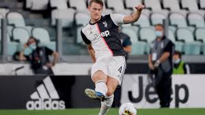 Güncel performans bilgileri matthijs de ligt (juventus turin) oynanan maçlar goller asistler.juventus serie a lig seviyesi: Operation Am Geburtstag Juves De Ligt Fallt Lange Aus Kicker