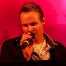 Stream Sven Huisman music