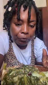 Vidéos de Nadiacharle (@nadiacharle) avec son original