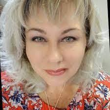 Tracy Kittleson's Instagram, Twitter & Facebook