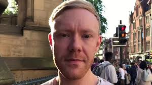 Manchester attack: Albert Square 'vigil of peace'