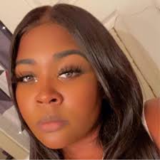 Britney Scott (@swansob09) • Facebook