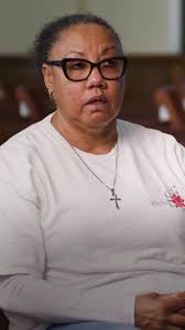 After being diagnosed with chronic kidney disease, Evelynn Henning knew she  would need a transplant to survive., While waiting for her new kidney, she  found support through faith and her church ...