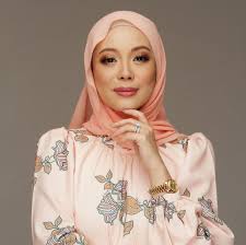 She is also the founder of duck which is the known brand that sells scarfs and cosmetics. Datin Vivy Yusof On Ramadan Raya And Surviving A Pandemic The Star