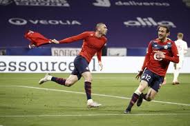 Burak yılmaz golleriyle lille'i zafere taşırken fransız basınında da ses getirdi. Foot Ligue 1 Lille Burak Yilmaz Lille Suspendu Pour Le Derby Contre Lens Actualite