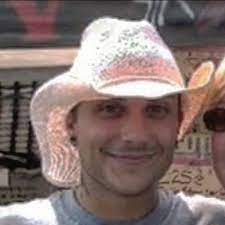 Pin By The Best Frank Pics R Here On Wearing Hats Beanies My Chemical Romance Punk Music Mcr