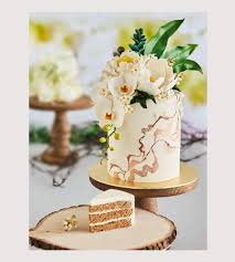They needed to be moist. Stunning Single Tier Wedding Cake Ideas With The Most Delicious Flavours Her World Singapore