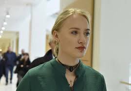 Accusée de racisme anti-Arabes dans un Space, Mila s'explique : « Je m'en  prends aux fanatiques et aux barbares »