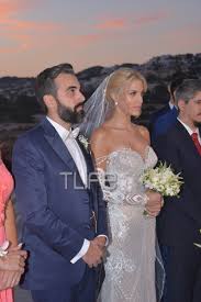 Jun 06, 2021 · μαντώ γαστεράτου: Mantw Gasteratoy Oi Prwtes Fwto Apo To Gamo Ths To Nyfiko Me Ta 40 000 Krystalla Swarovski Eikones