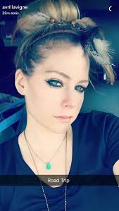 Avril Lavigne's New Snapchat Story