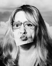 Stephanie Bartz's Instagram, Twitter & Facebook