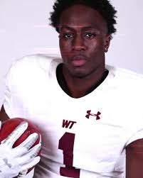 Devin Manor's Instagram, Twitter & Facebook