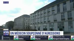 Etablissement des hospices civils de lyon, l'hôpital de la croix rousse dispose de 814 lits et places répartis sur plusieurs sites. Lyon Un Medecin De L Hopital De La Croix Rousse Soupconne D Agressions Sexuelles