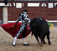Diego Urdiales y Luis Bolívar premiados con sendas orejas en la goyesca de  Madrid. Cogida del rejoneador Javier San José – Los Sabios del Toreo