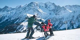 Chamonix info, airport transfers, hotels apartments chalets : Chamonix Mont Blanc Chamonix Ski Holidays French Alps Ski Resort Skiing France Chamonix
